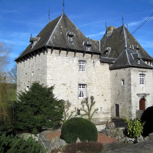 Schloss-Eynatten_3648x2736-OK